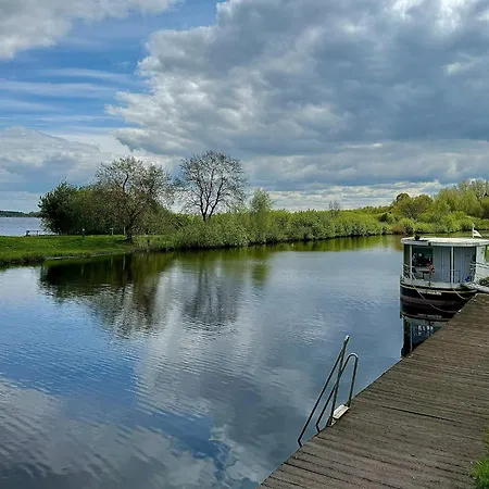 بيت للعطل Hausboot 