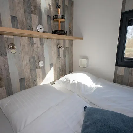 بيت للعطل Hausboot 